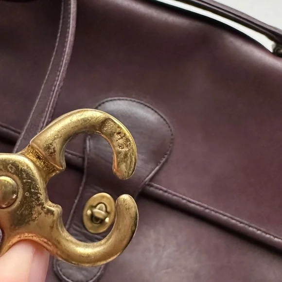 Vintage Coach NYC School Bag in Burgundy Glovetanned Leather - Style 9695 - Picture 5 of 8